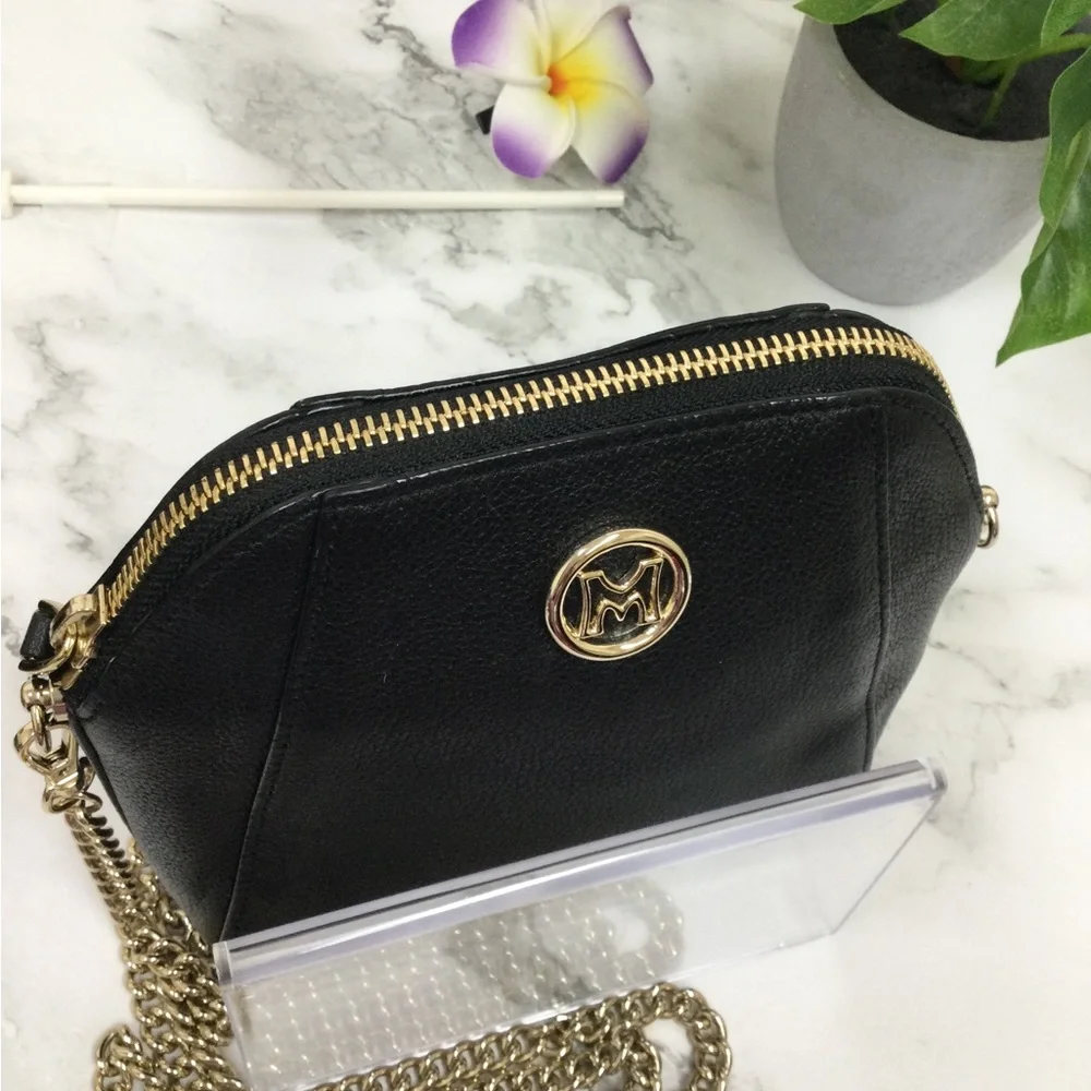 Metrocity sleek black